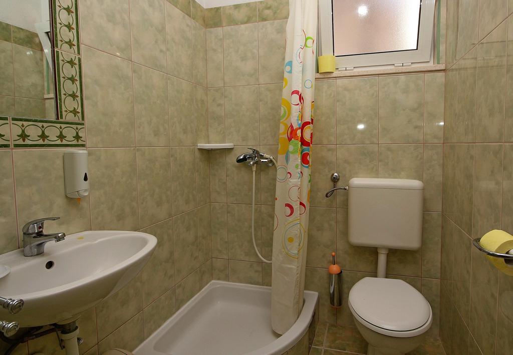 Apartments Adrion Drasnice Kamer foto