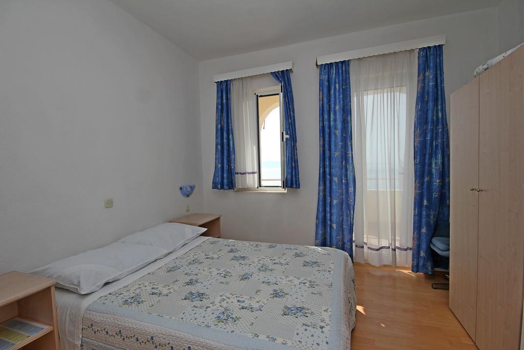 Apartments Adrion Drasnice Kamer foto